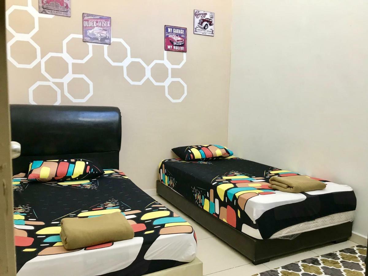 D'Q Putra Homestay Melaka Unit Miqa Exterior photo